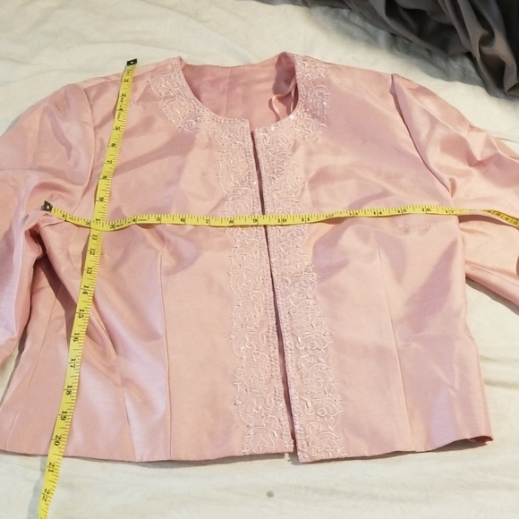 Like new condition! Pale pink black with sequins - Picture 5 of 8